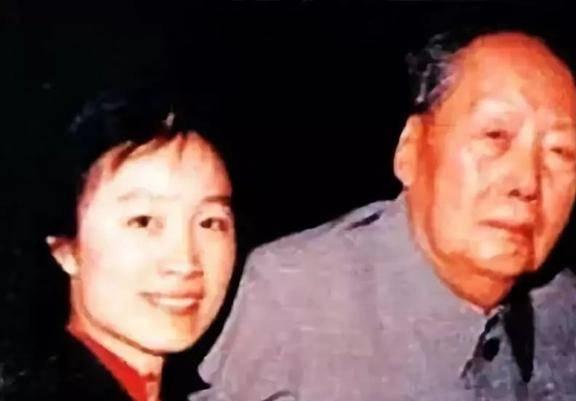 为何让全军进入一级戒备？元帅看后泪眼婆娑ayx爱游戏app体育主席最后一封电报(图9)