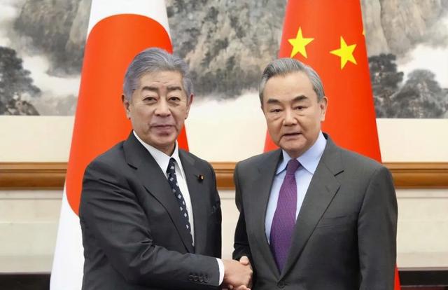 规矩到访的岩屋毅口气变得老老实实爱游戏(ayx)中方提前立了3个(图3)
